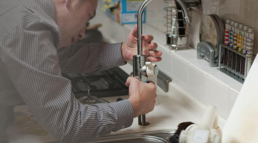 Professional same day plumber in New Town, ND